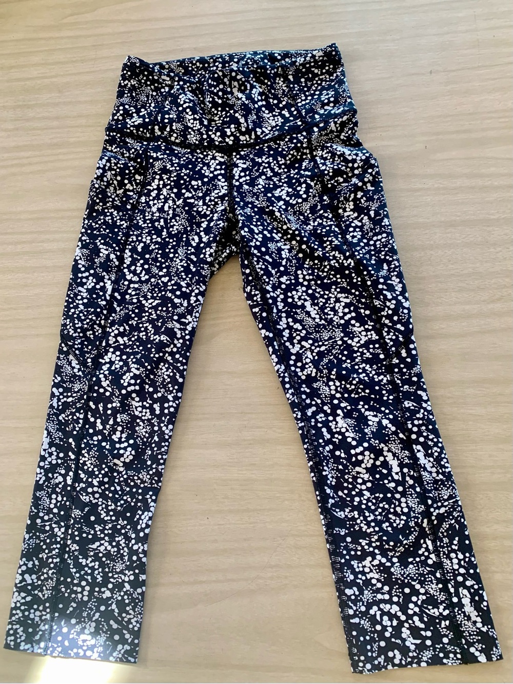 lululemon athletica Black and White Printed Cropped Leggings